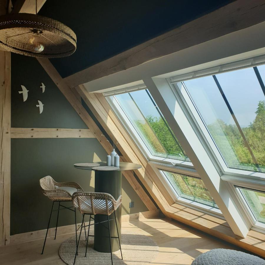 Par Hasard Ou Pas Bed & Breakfast Saint-Martin-aux-Chartrains Exterior foto