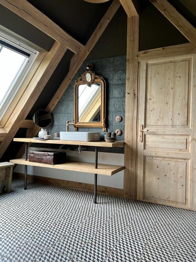 Par Hasard Ou Pas Bed & Breakfast Saint-Martin-aux-Chartrains Exterior foto