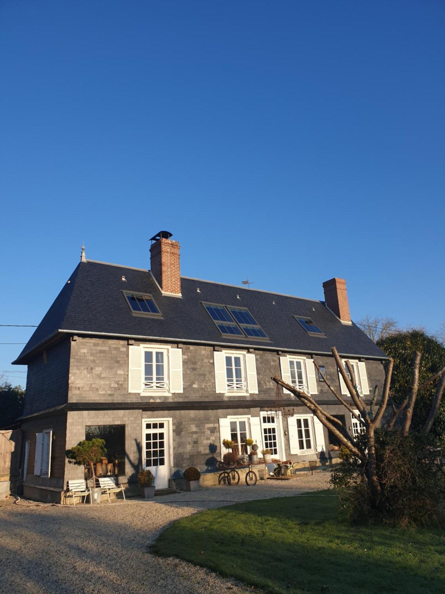 Par Hasard Ou Pas Bed & Breakfast Saint-Martin-aux-Chartrains Exterior foto