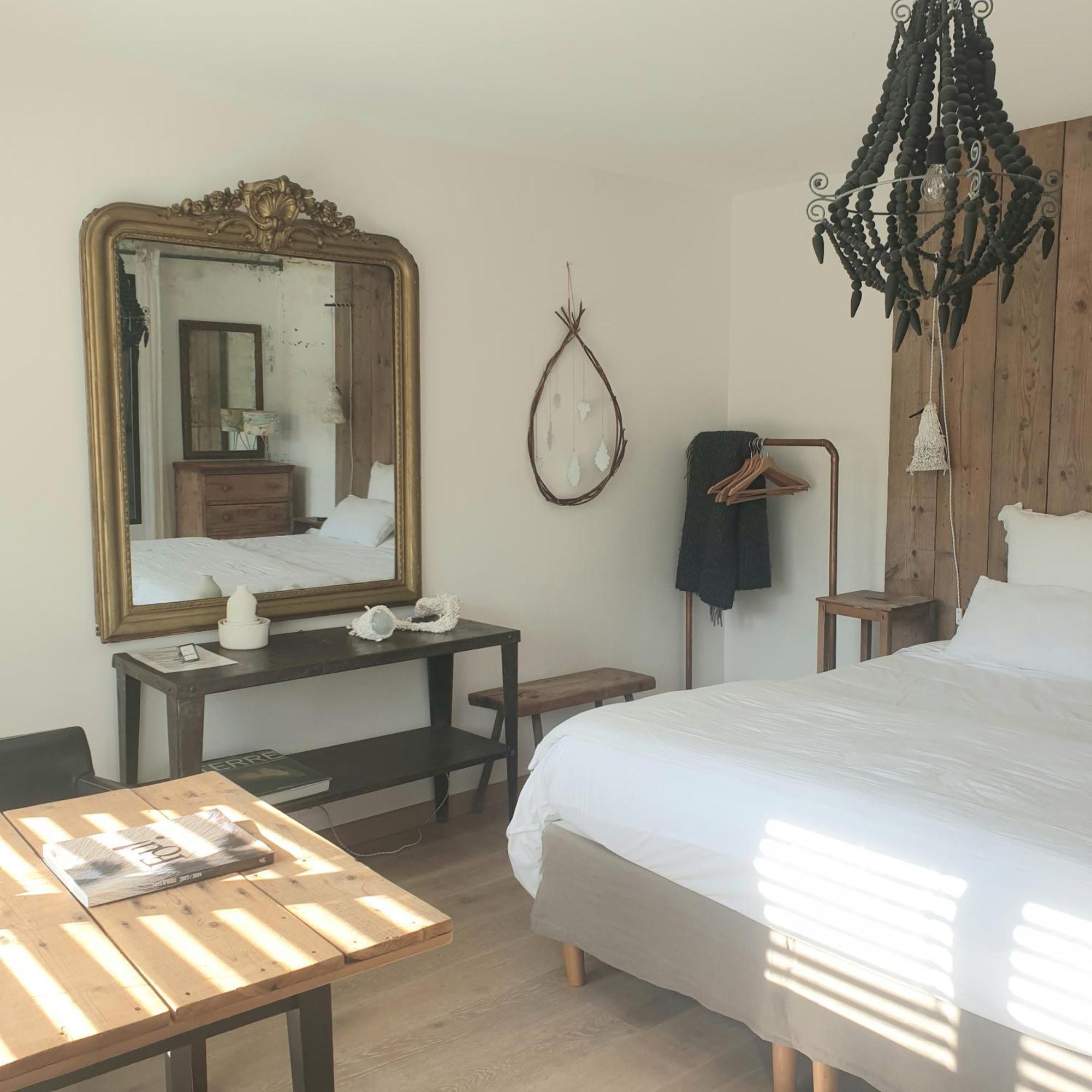 Par Hasard Ou Pas Bed & Breakfast Saint-Martin-aux-Chartrains Exterior foto