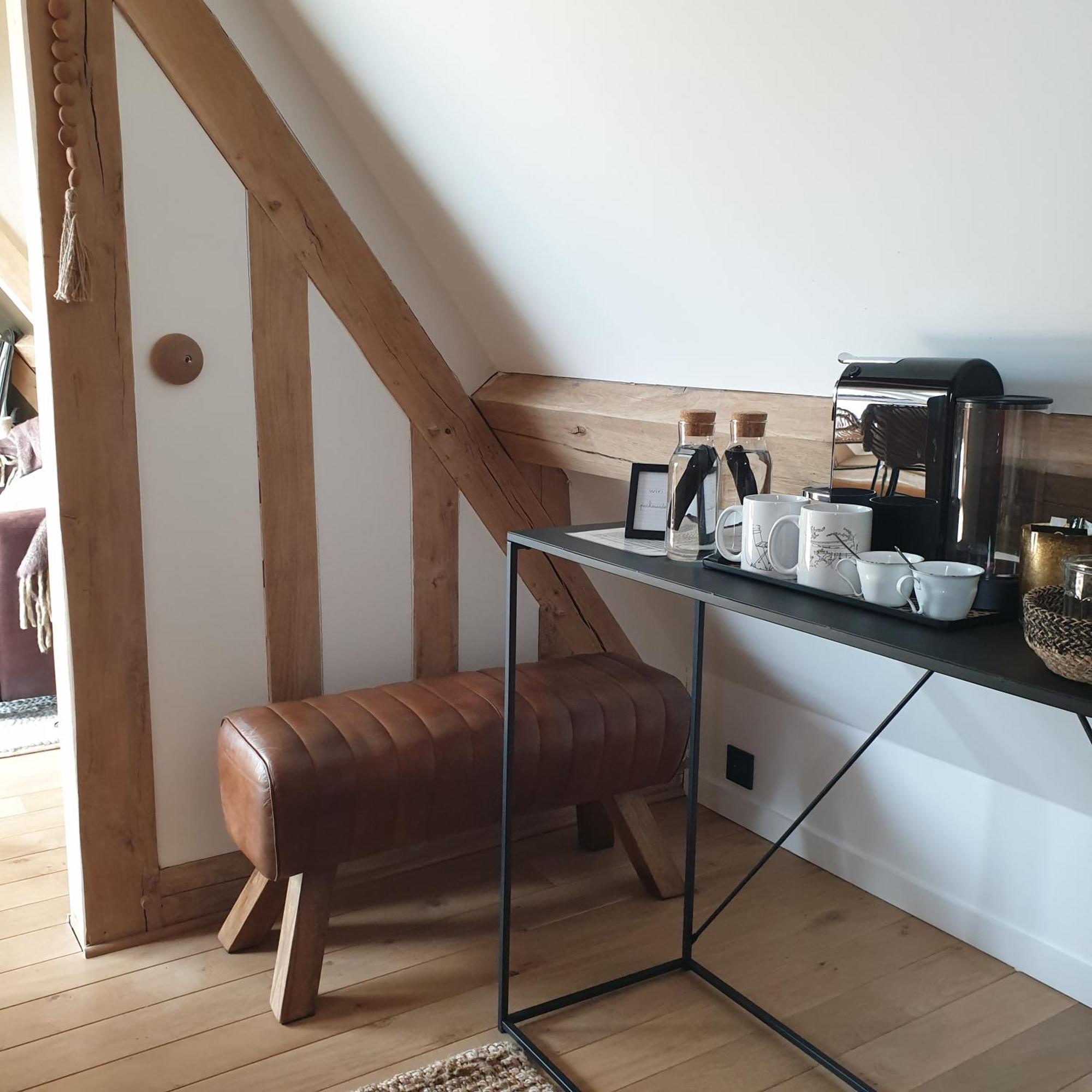 Par Hasard Ou Pas Bed & Breakfast Saint-Martin-aux-Chartrains Exterior foto