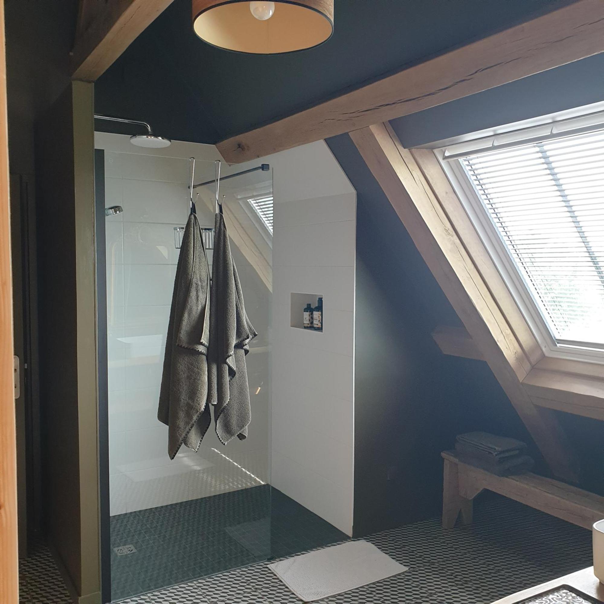 Par Hasard Ou Pas Bed & Breakfast Saint-Martin-aux-Chartrains Exterior foto