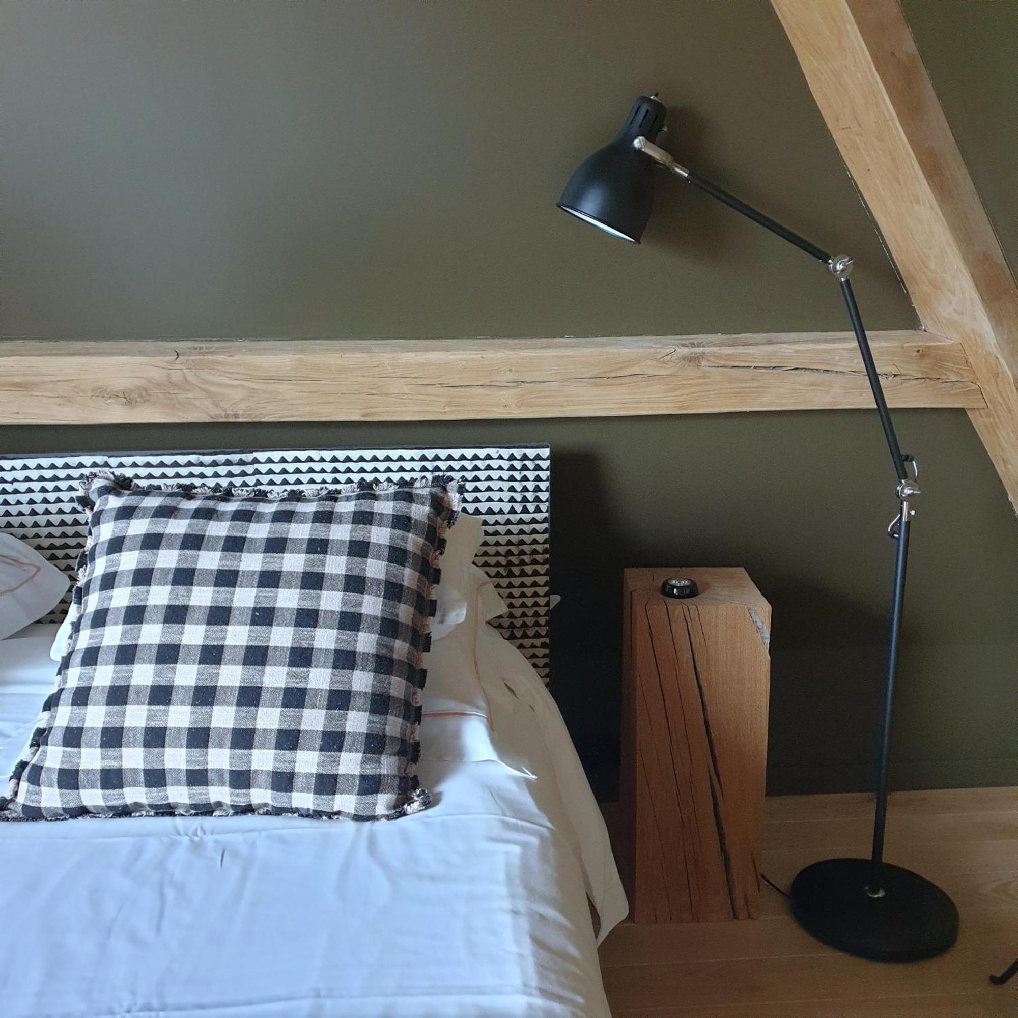 Par Hasard Ou Pas Bed & Breakfast Saint-Martin-aux-Chartrains Exterior foto
