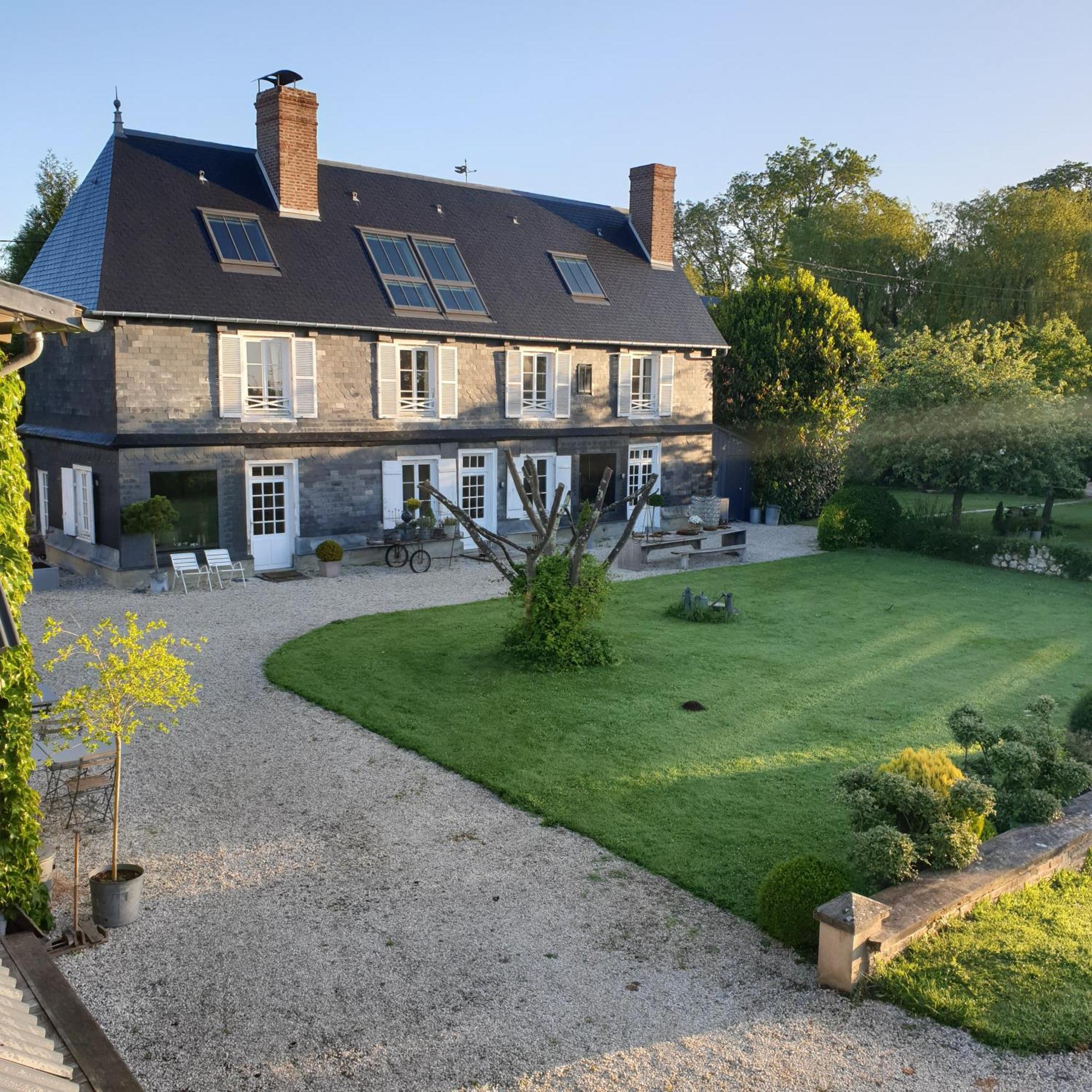 Par Hasard Ou Pas Bed & Breakfast Saint-Martin-aux-Chartrains Exterior foto